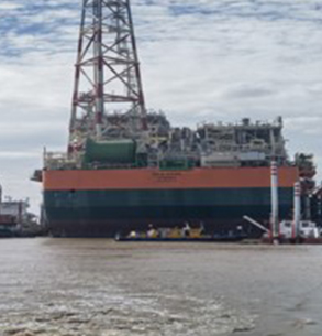 南通启动中远海运造船厂“GTA FPSO”轮搁浅援救作业